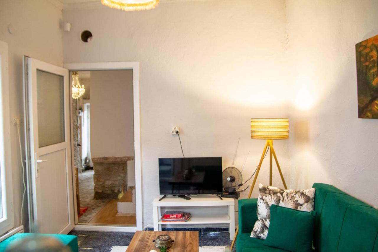 Authentic House Βίλα Σμύρνη Εξωτερικό φωτογραφία